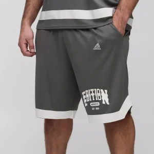 Relaxed Fit Gothic M Cross Print Short